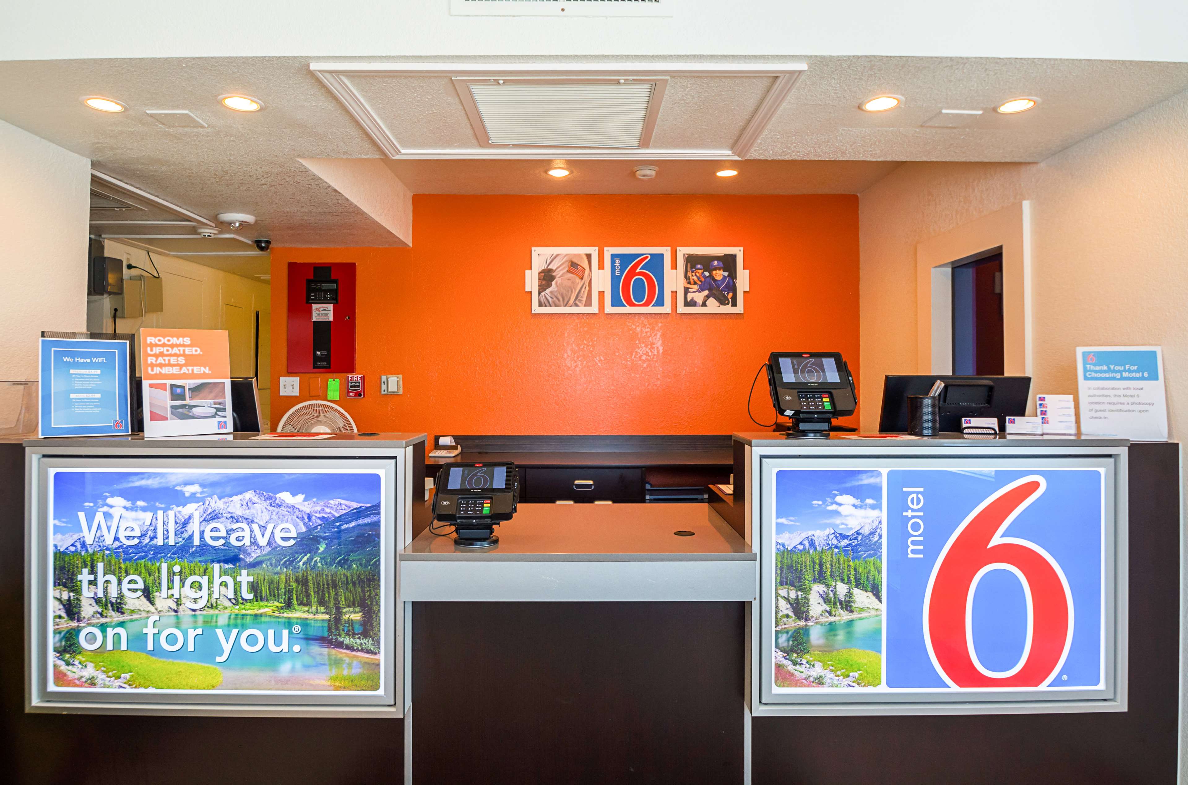 Motel 6 Pueblo I 25