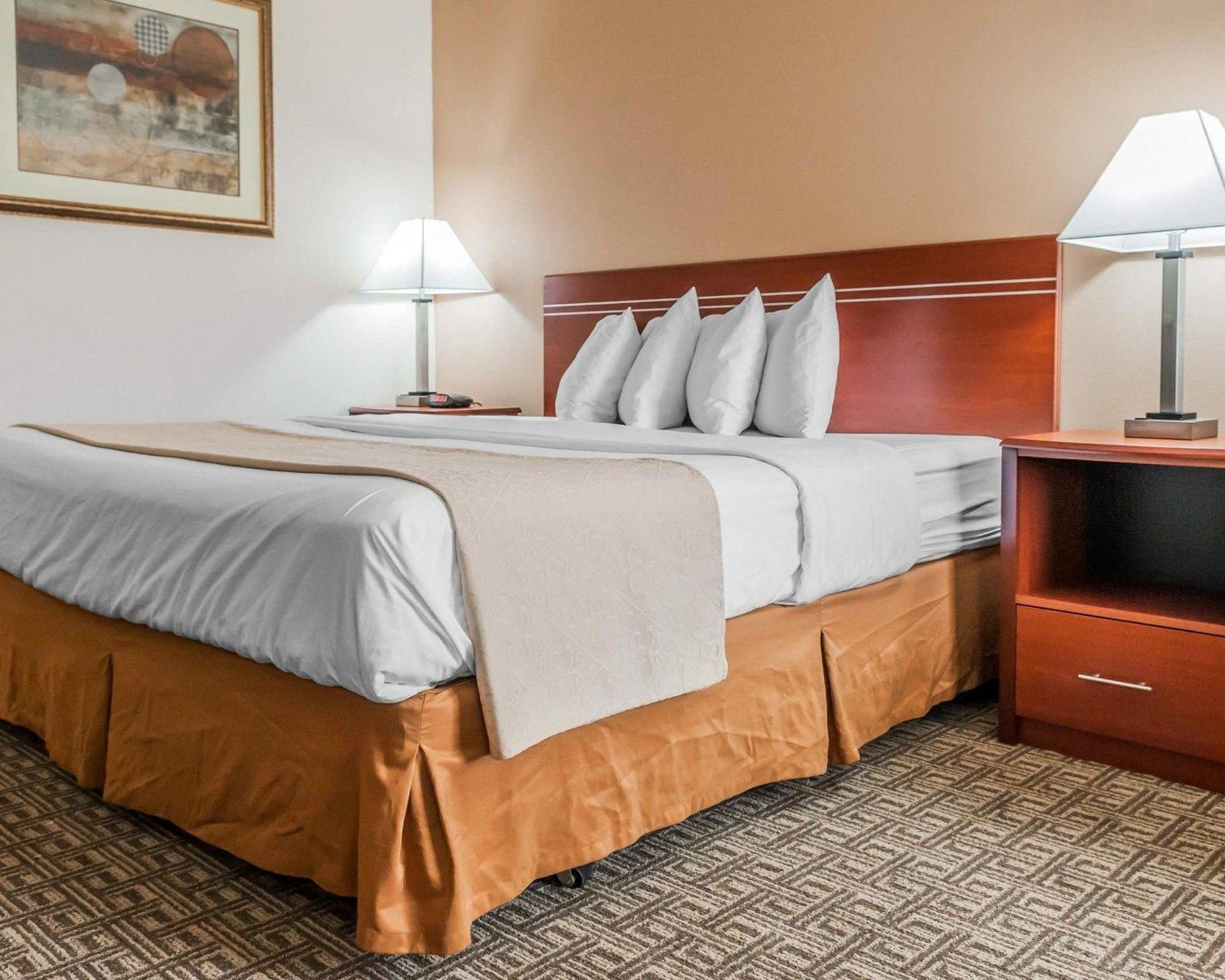 Comfort Inn & Suites Pueblo