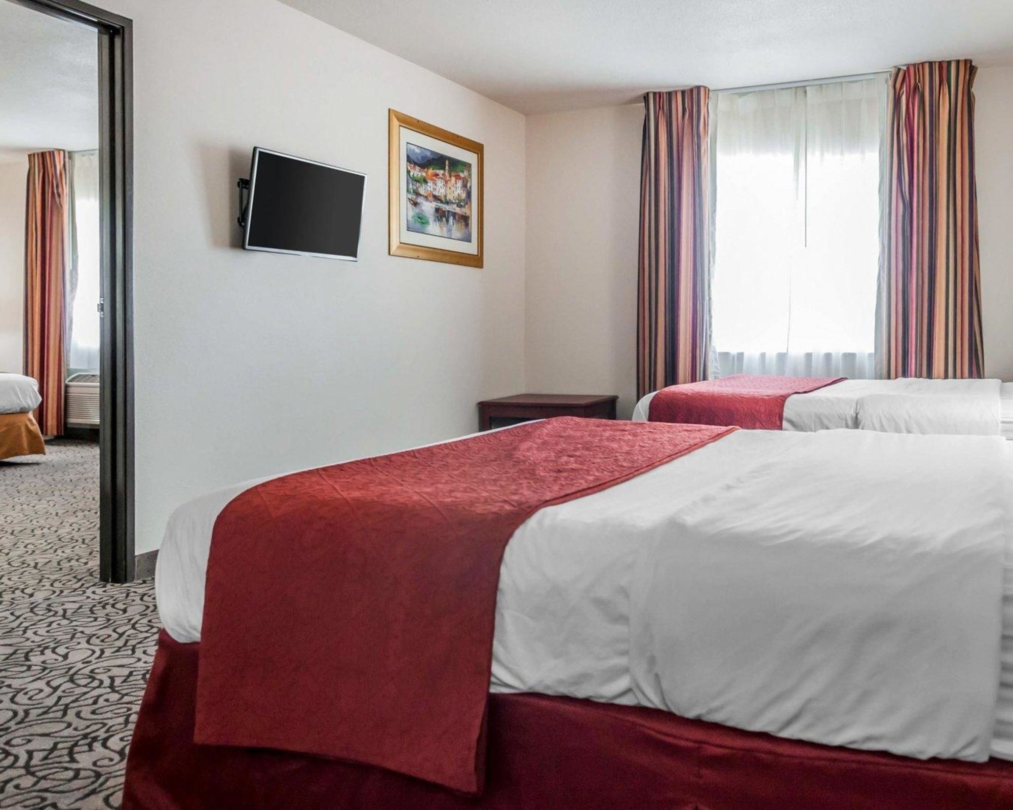 Comfort Inn & Suites Pueblo