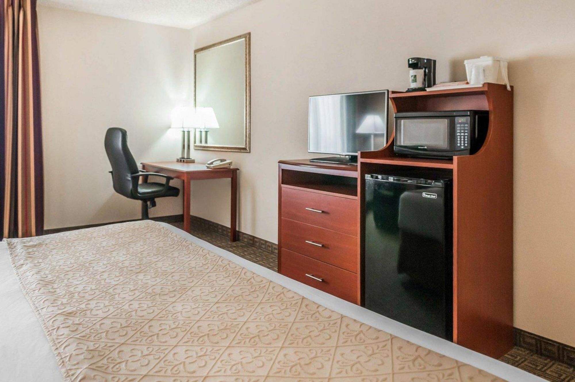 Comfort Inn & Suites Pueblo