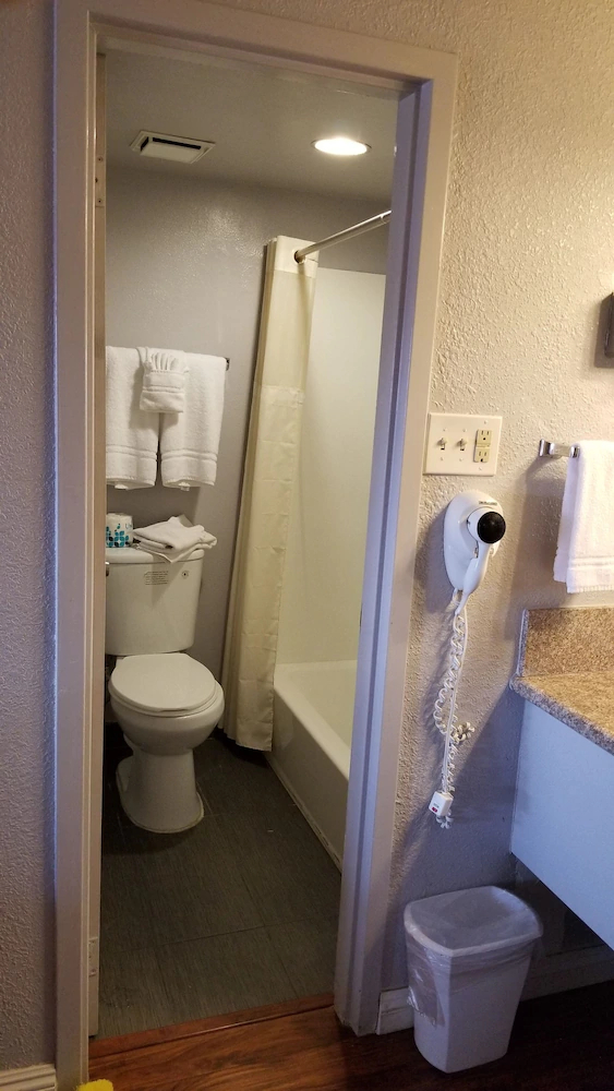 Santa Fe Inn and Suites Pueblo