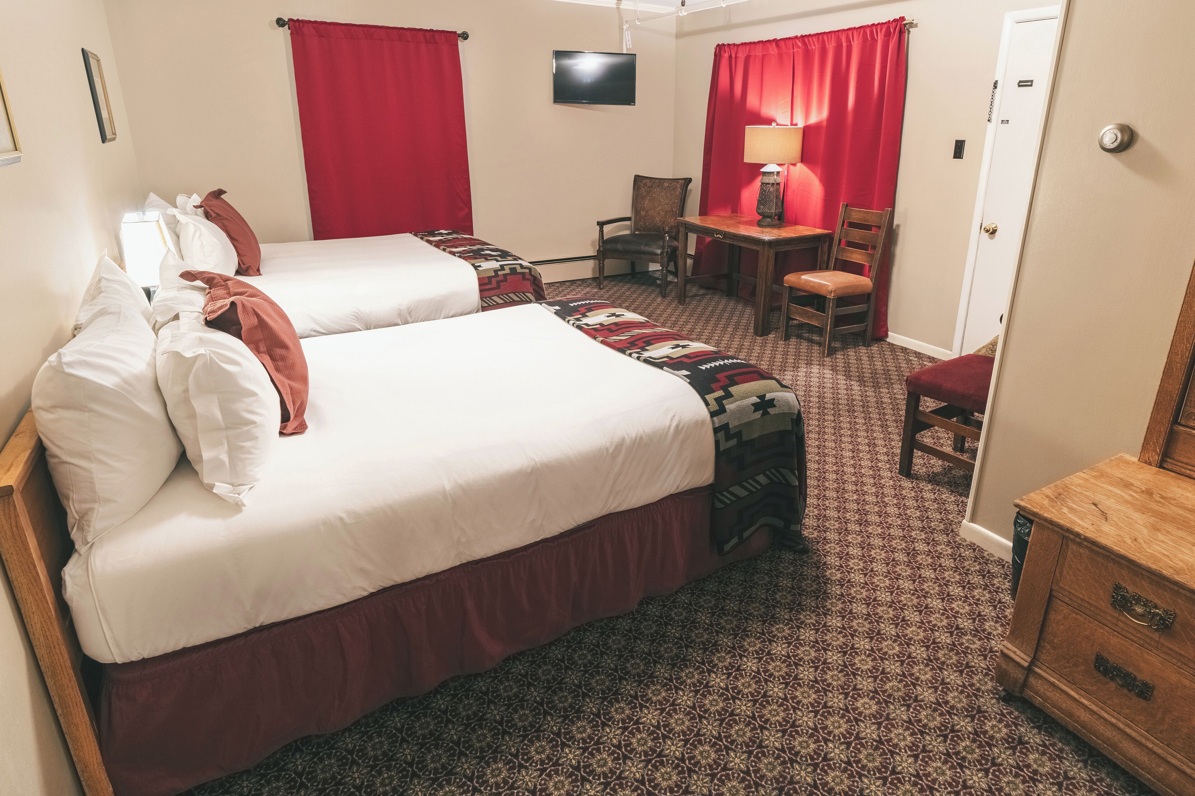 The Redstone Inn