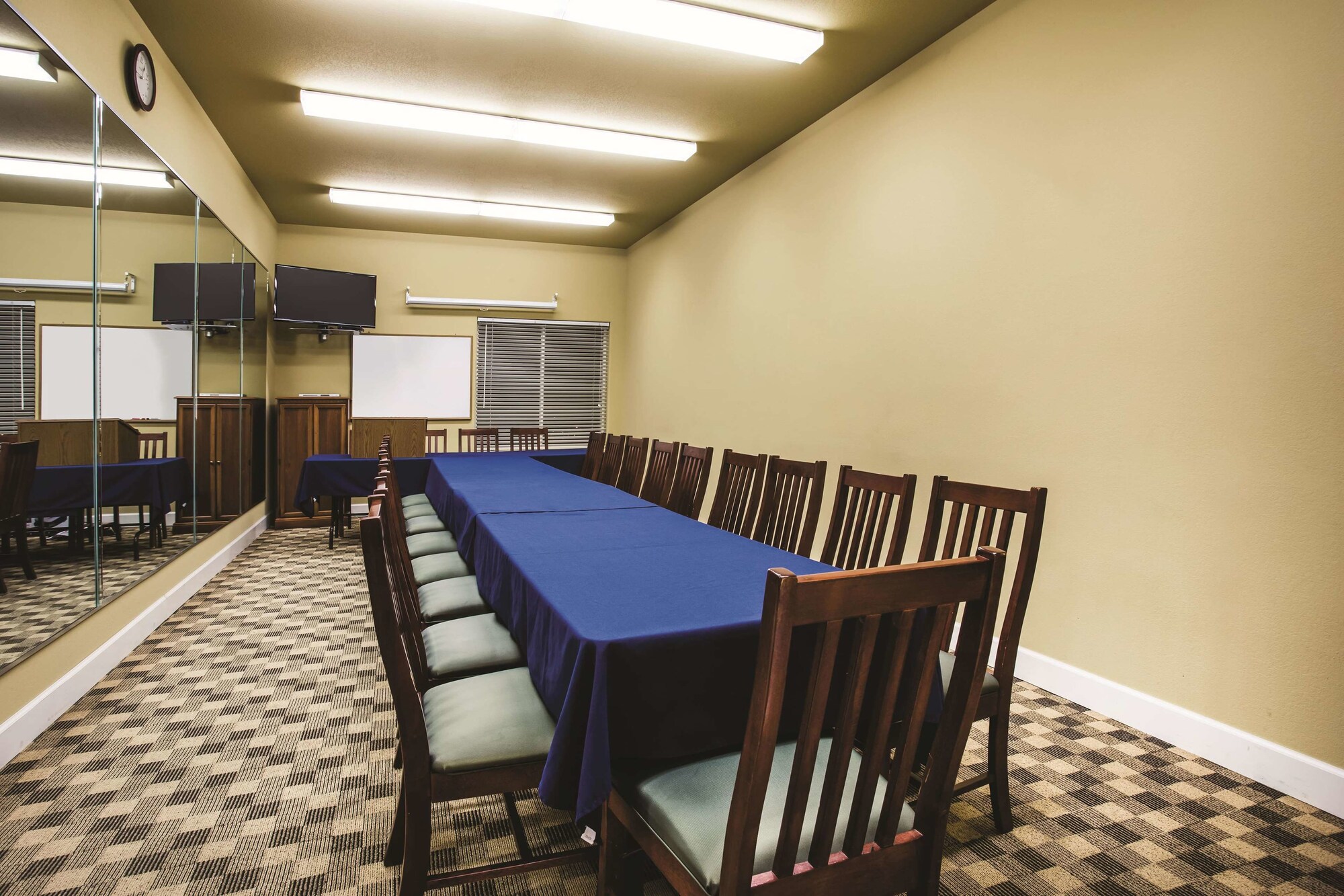La Quinta Inn & Suites by Wyndham Rifle