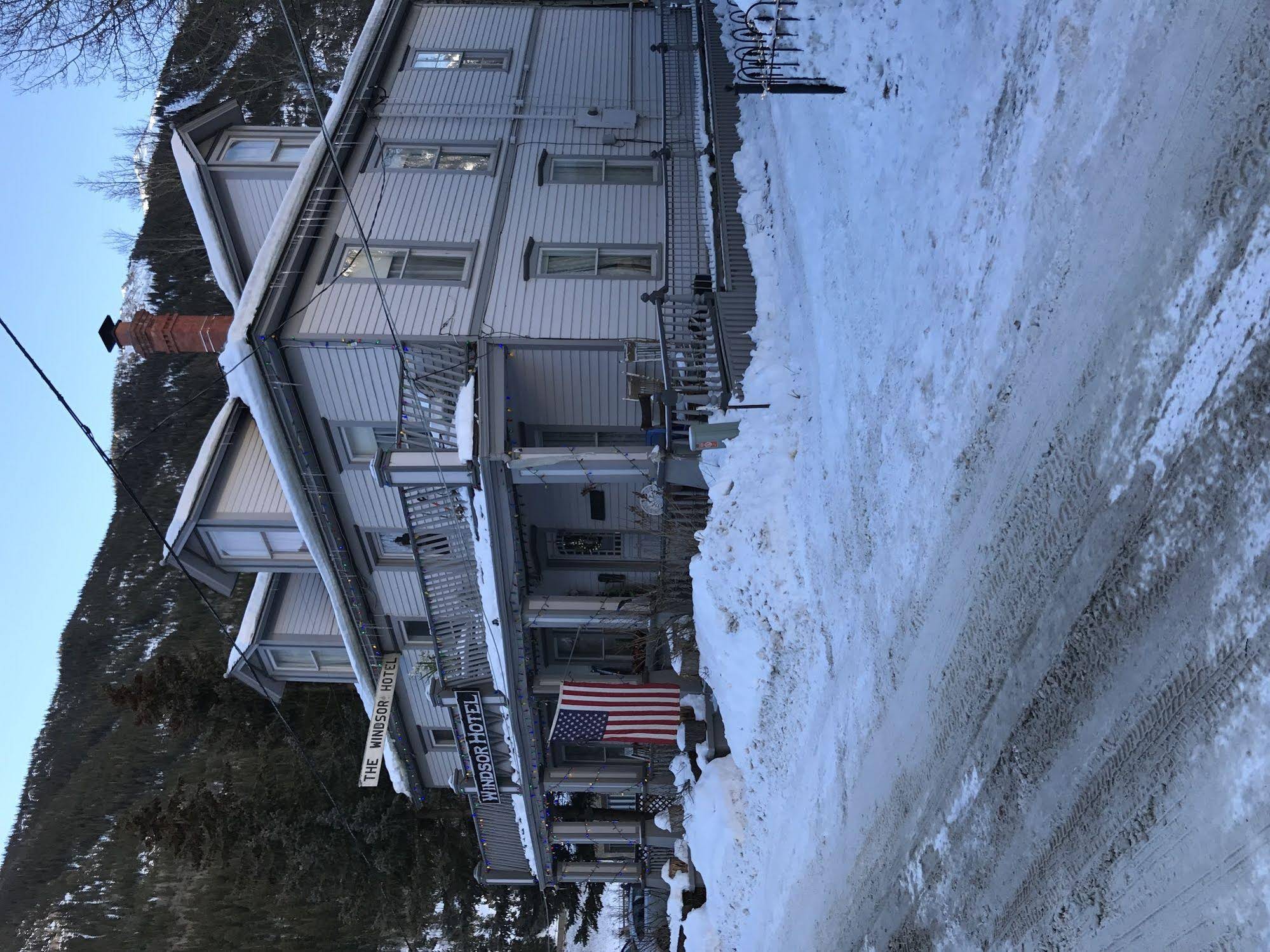 The Historic Windsor Hotel Bed & Breakfast