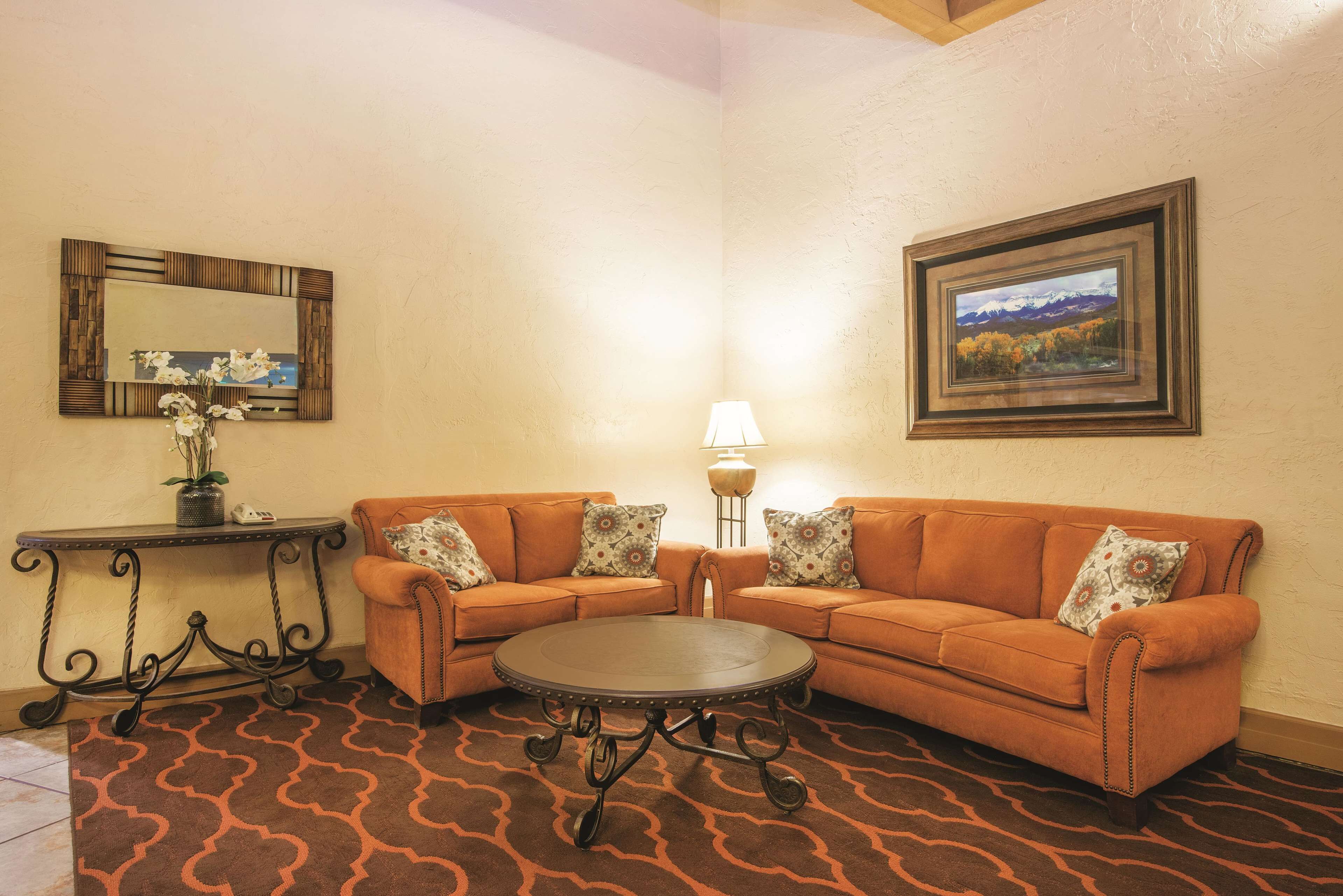 La Quinta Inn & Suites by Wyndham Silverthorne - Summit Co