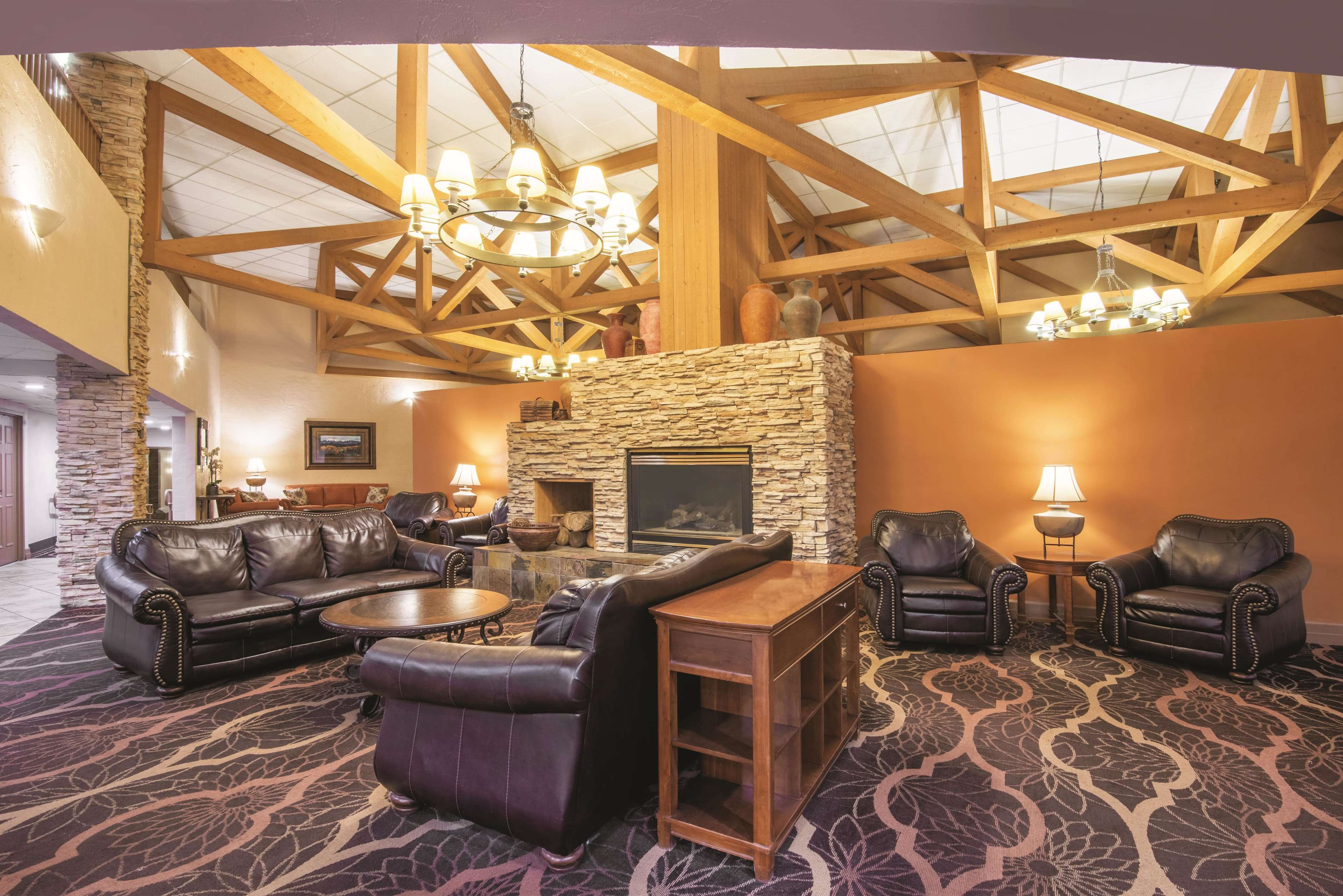 La Quinta Inn & Suites by Wyndham Silverthorne - Summit Co