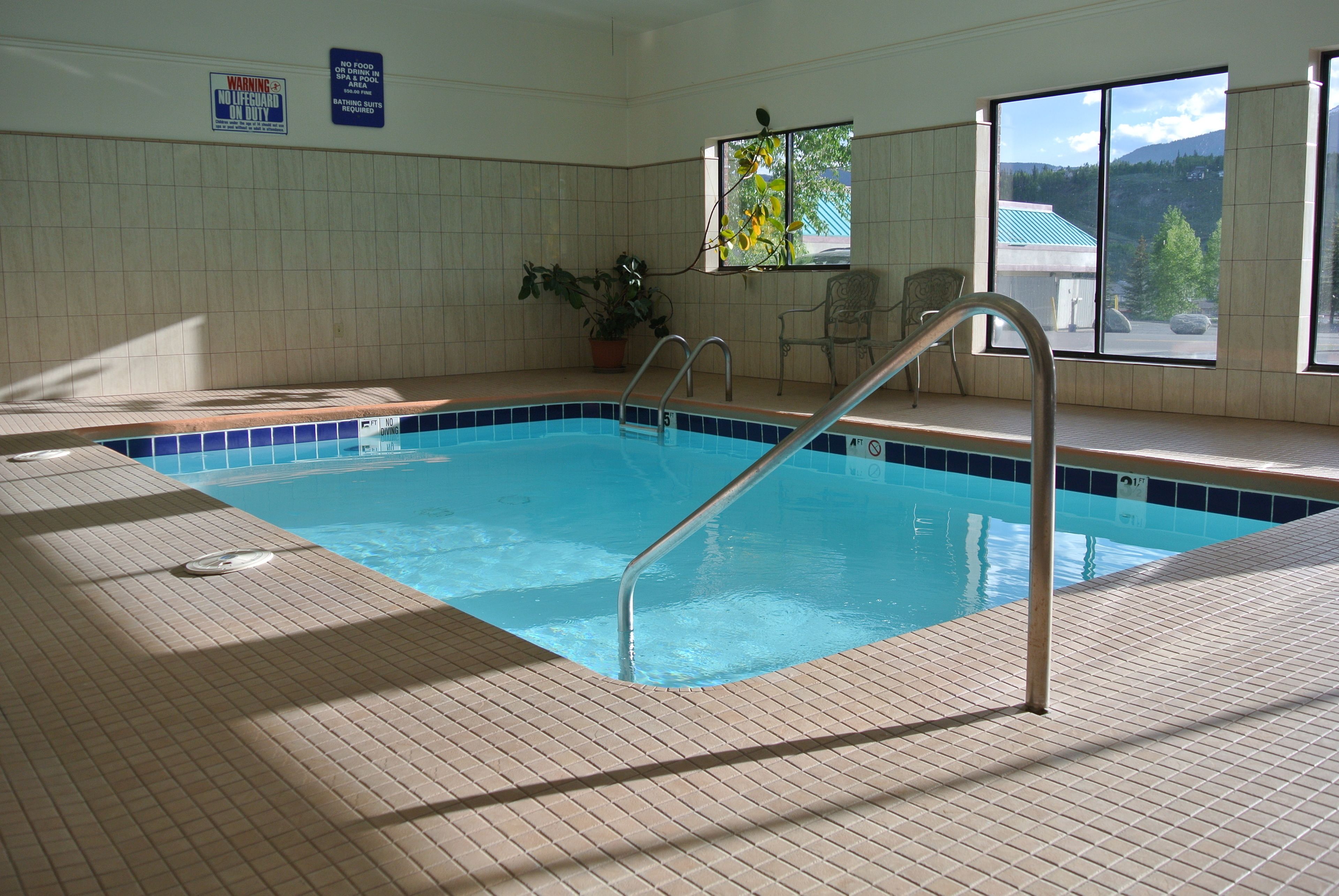 Luxury Inn and Suites