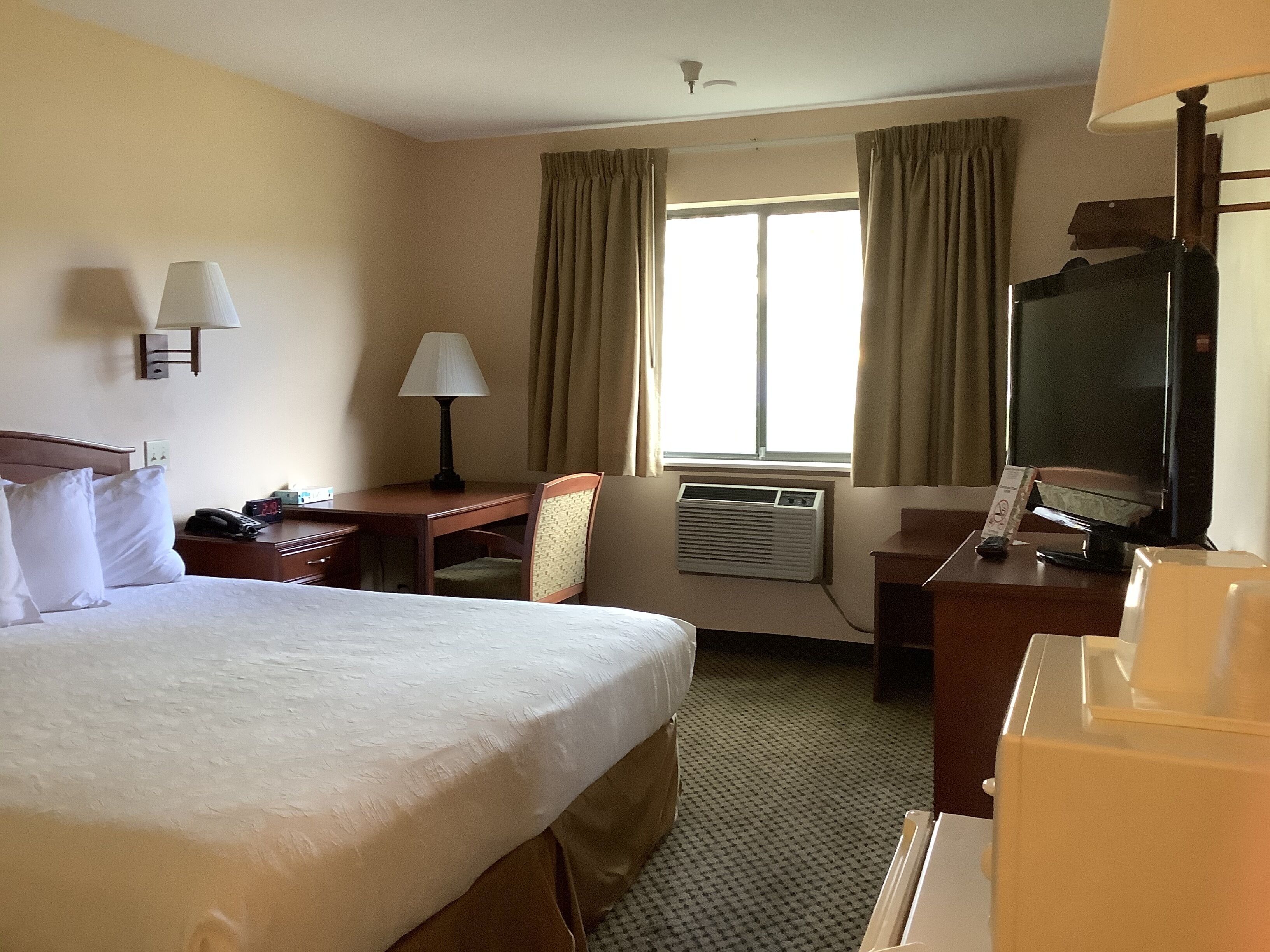 Luxury Inn and Suites