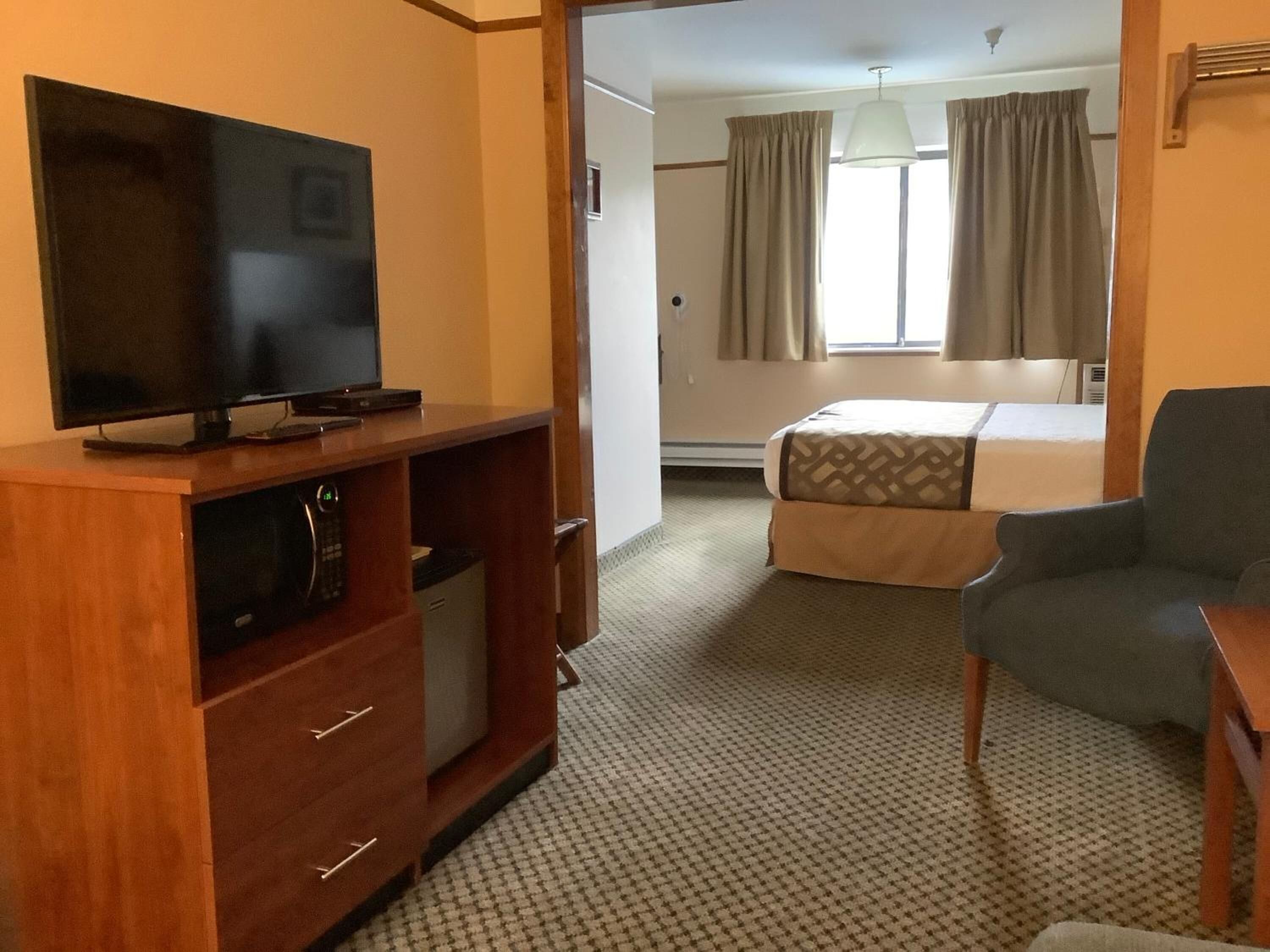 Luxury Inn and Suites