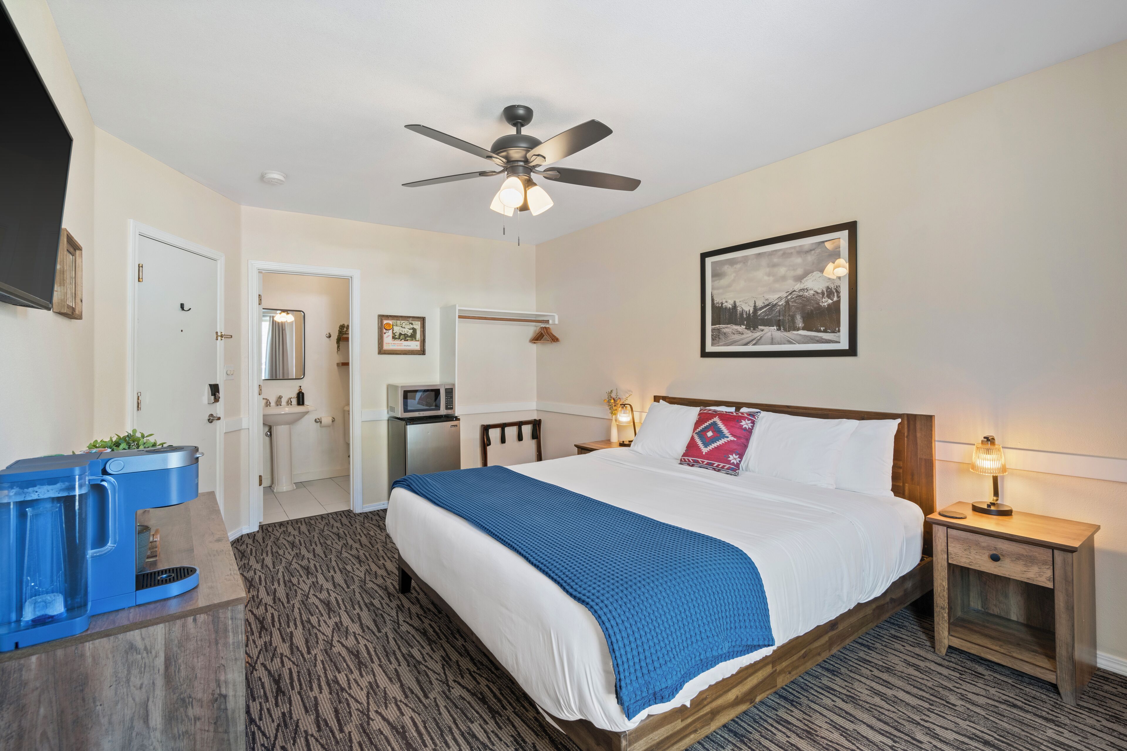 The Bent Elbow Hotel