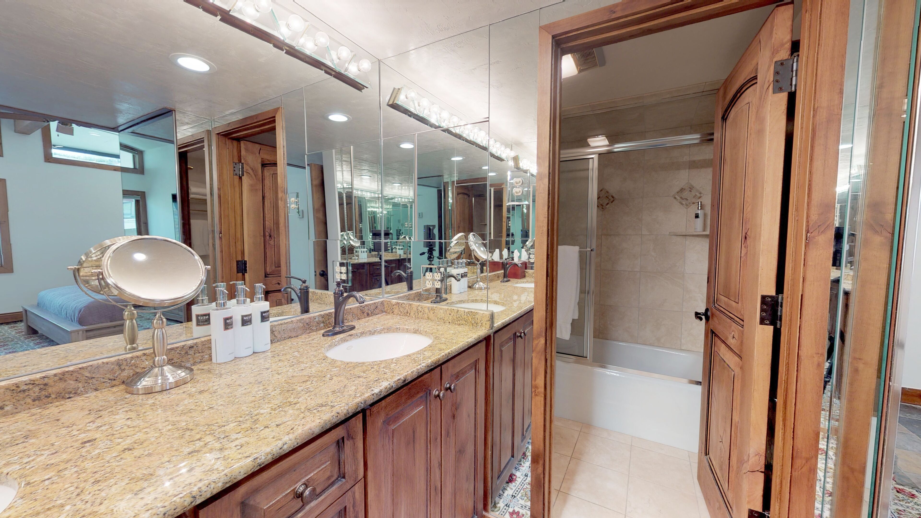Shadowbrook Condominiums