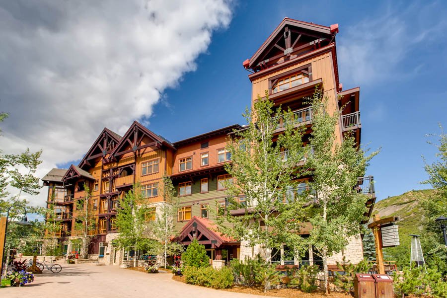 Snowmass Mountain Lodging