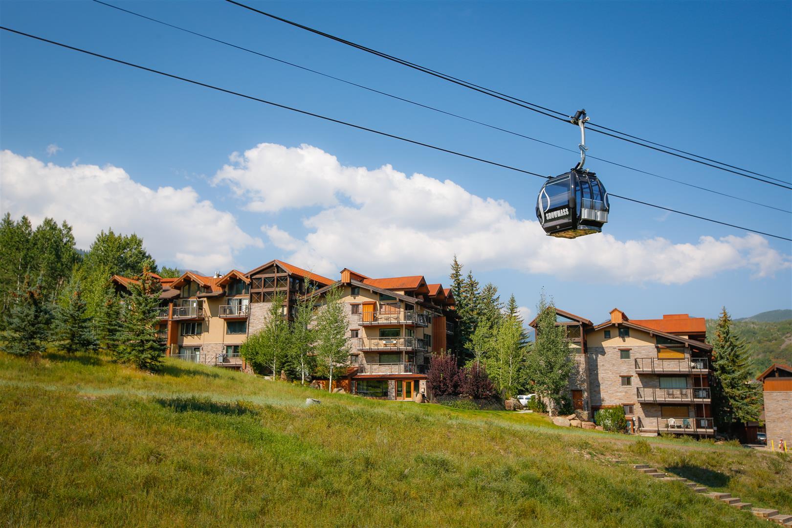 The Crestwood Condominiums