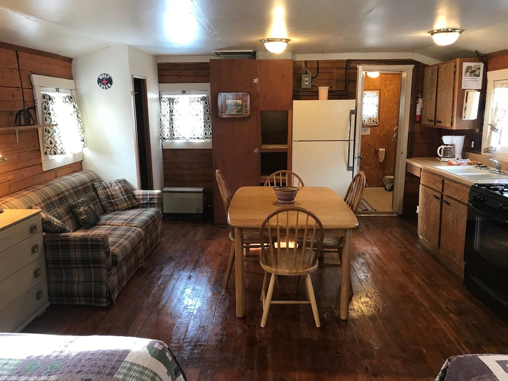 Grandview Cabins & RV Resort