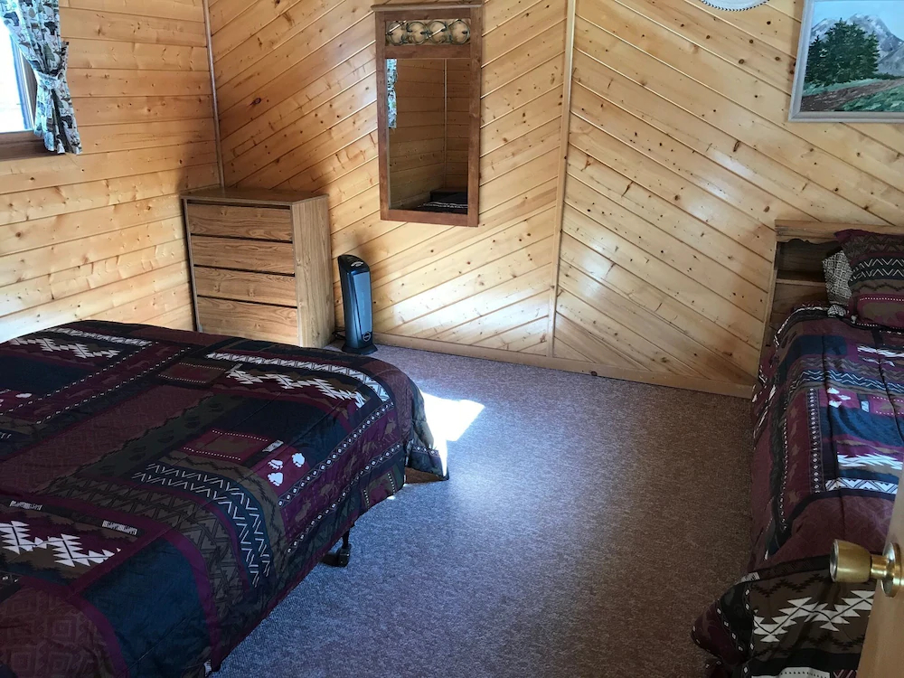 Grandview Cabins & RV Resort