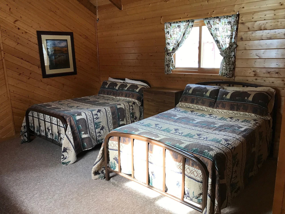 Grandview Cabins & RV Resort