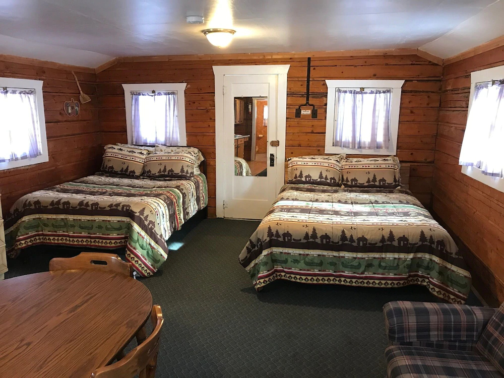 Grandview Cabins & RV Resort