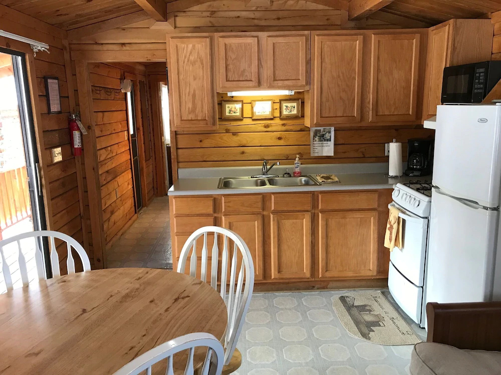 Grandview Cabins & RV Resort