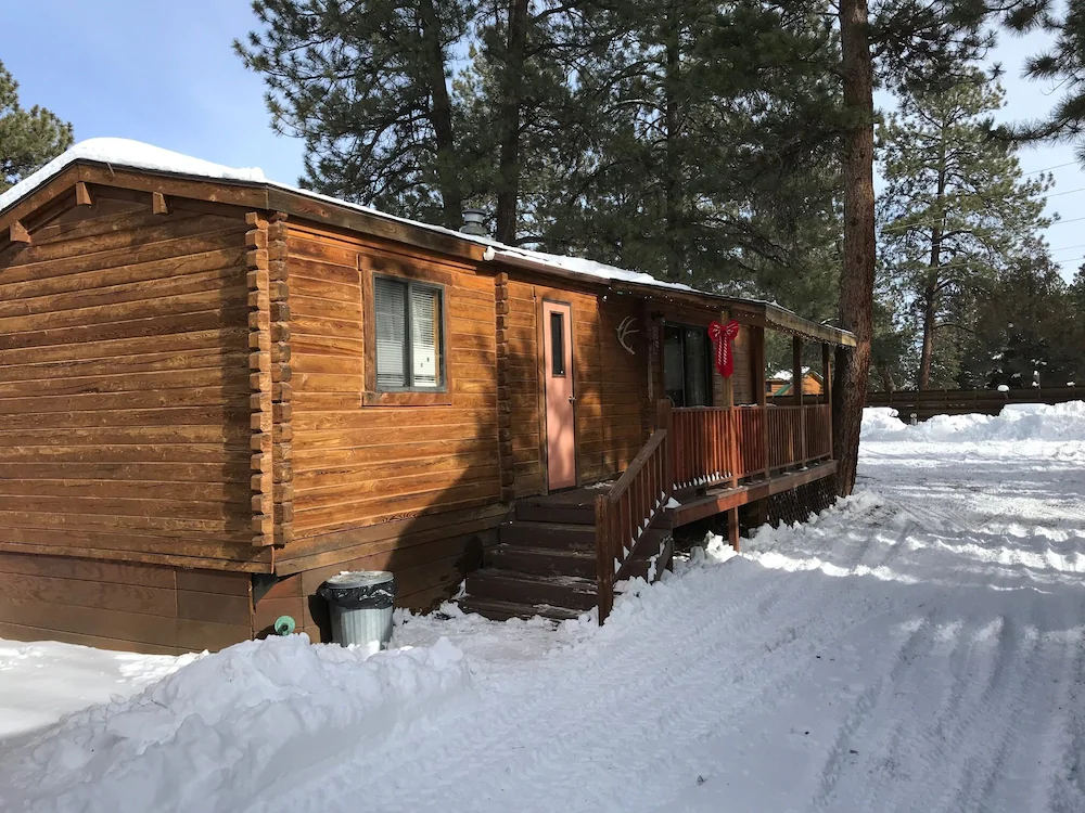 Grandview Cabins & RV Resort