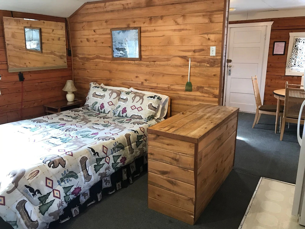 Grandview Cabins & RV Resort