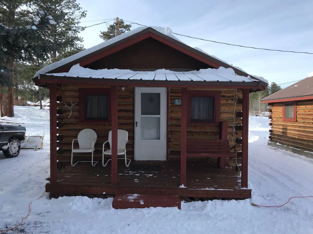 Grandview Cabins & RV Resort