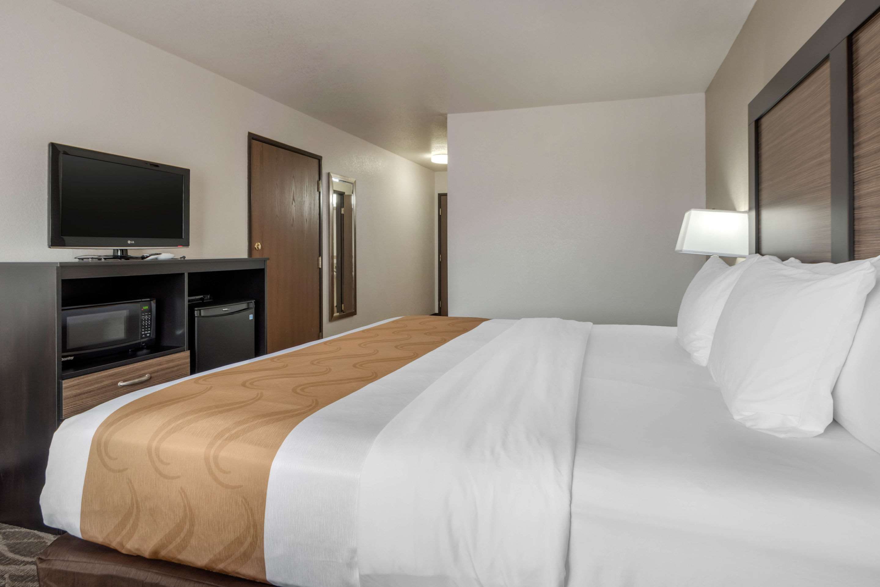 Quality Inn & Suites