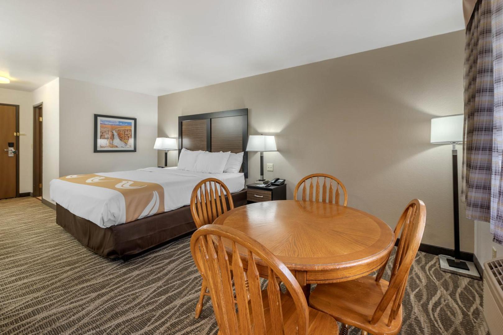 Quality Inn & Suites