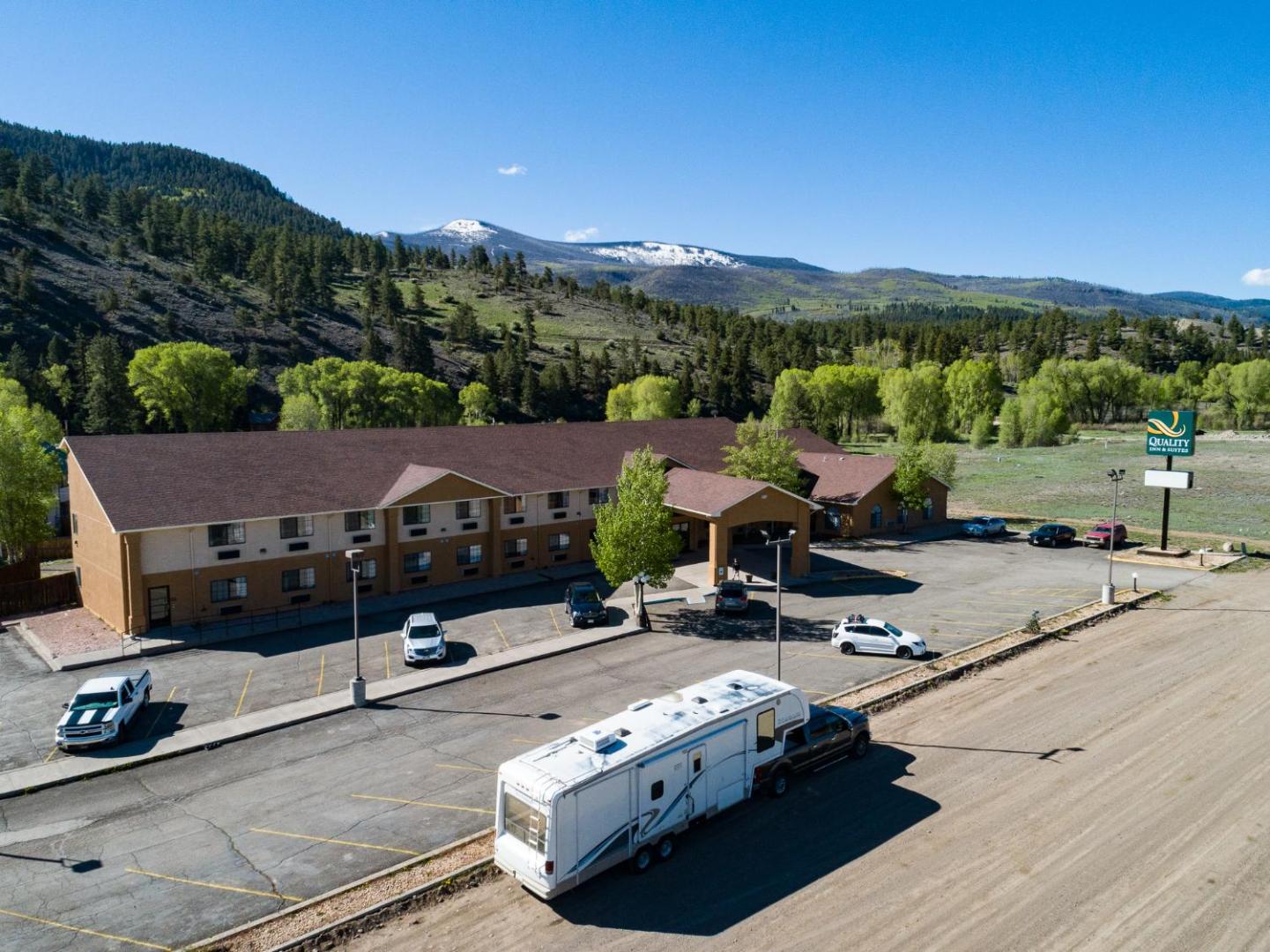 Quality Inn & Suites