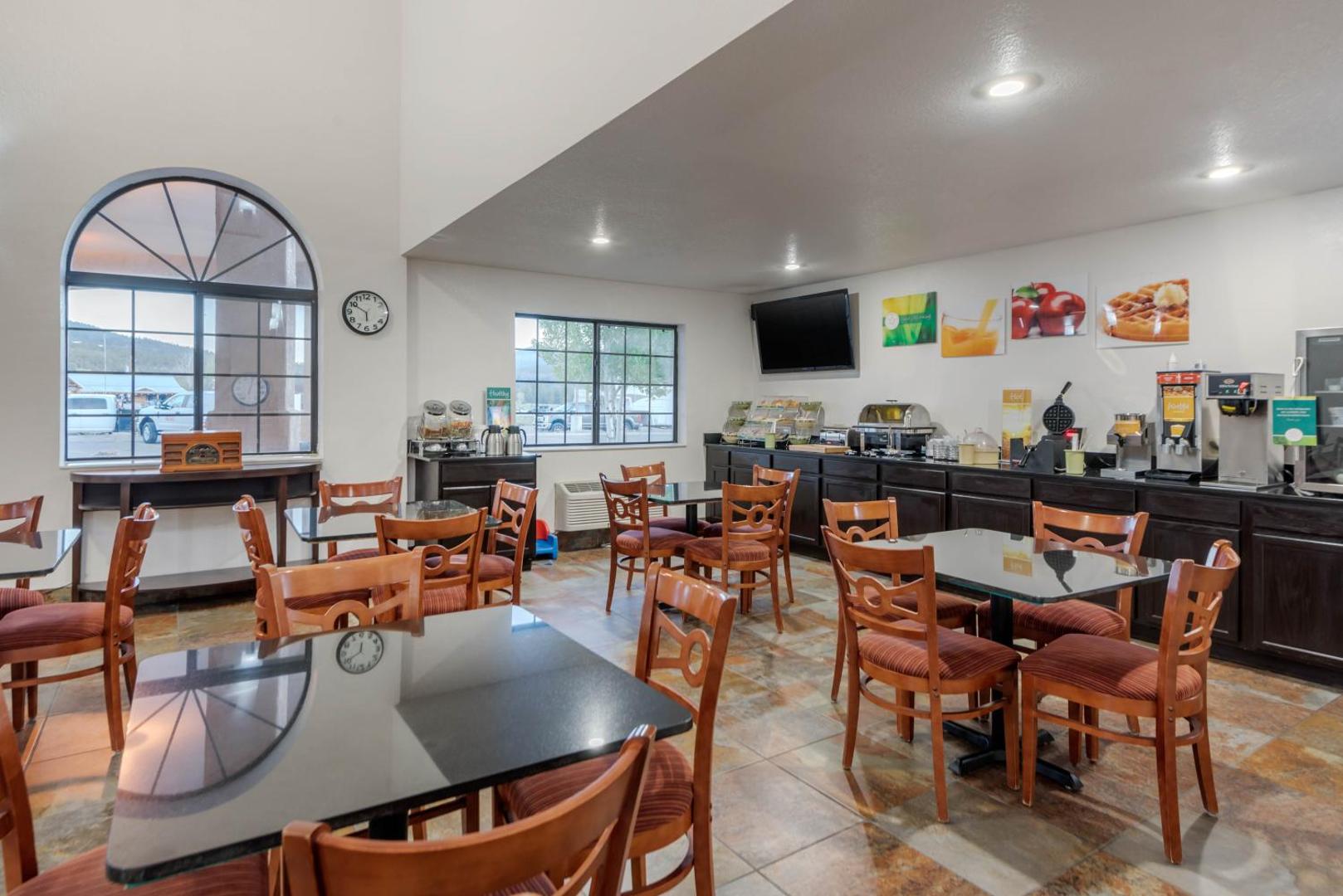 Quality Inn & Suites