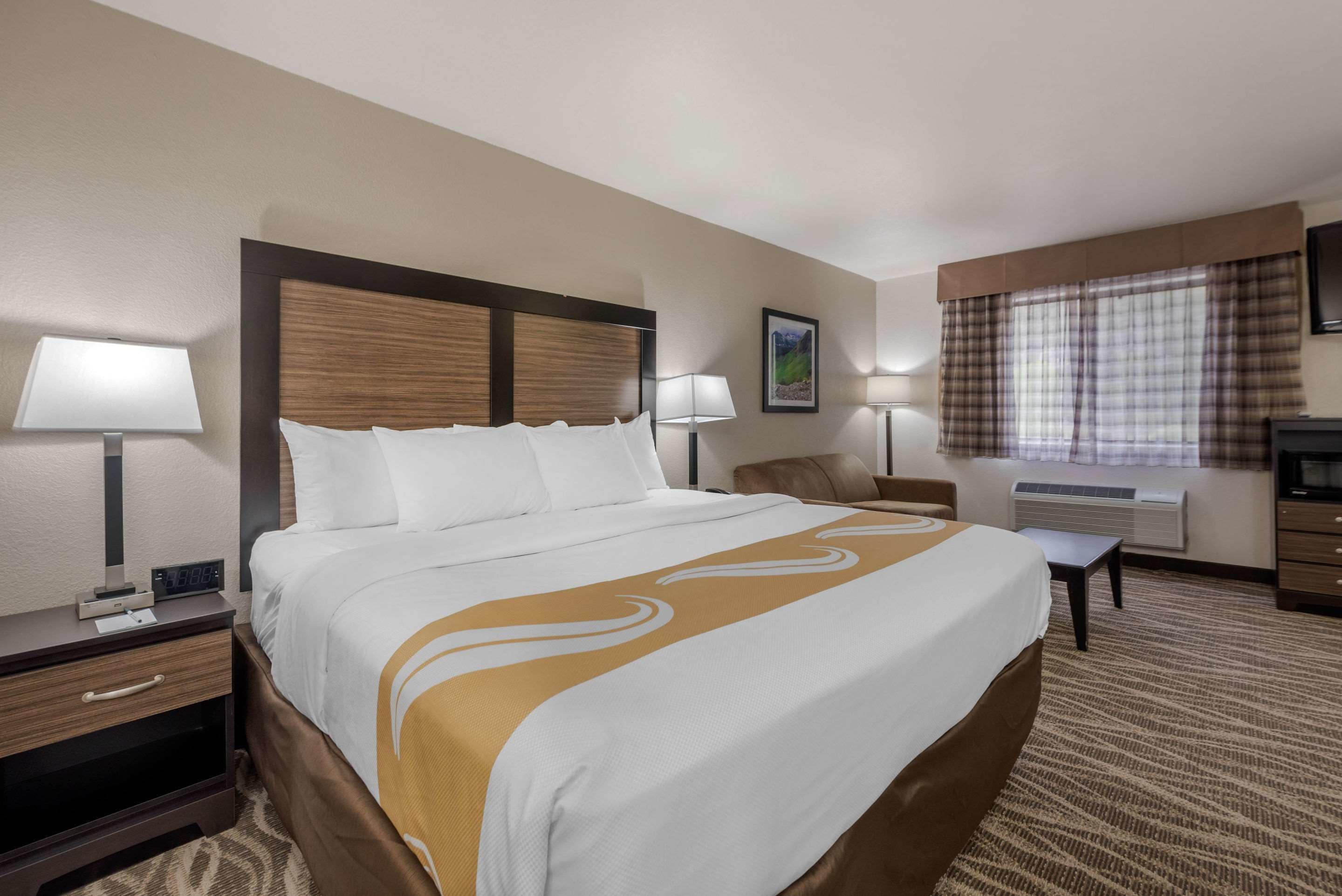 Quality Inn & Suites