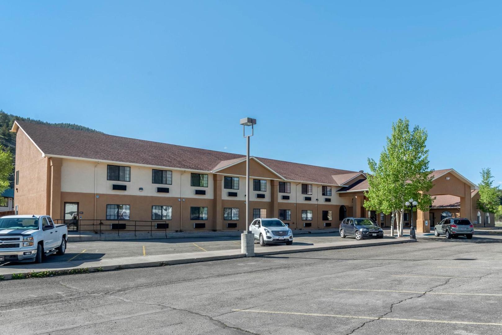 Quality Inn & Suites