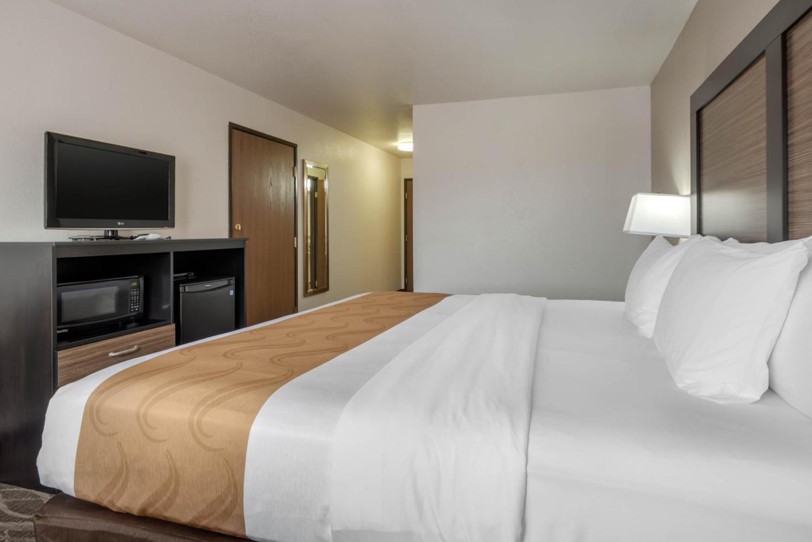 Quality Inn & Suites