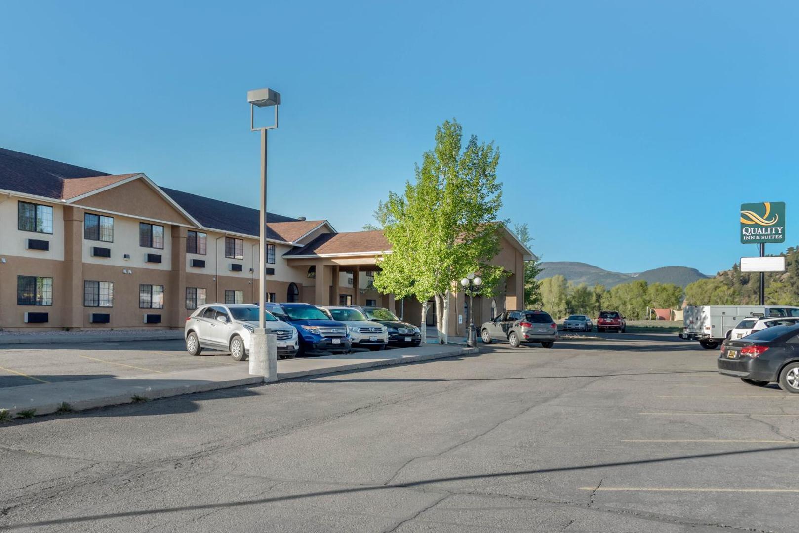 Quality Inn & Suites