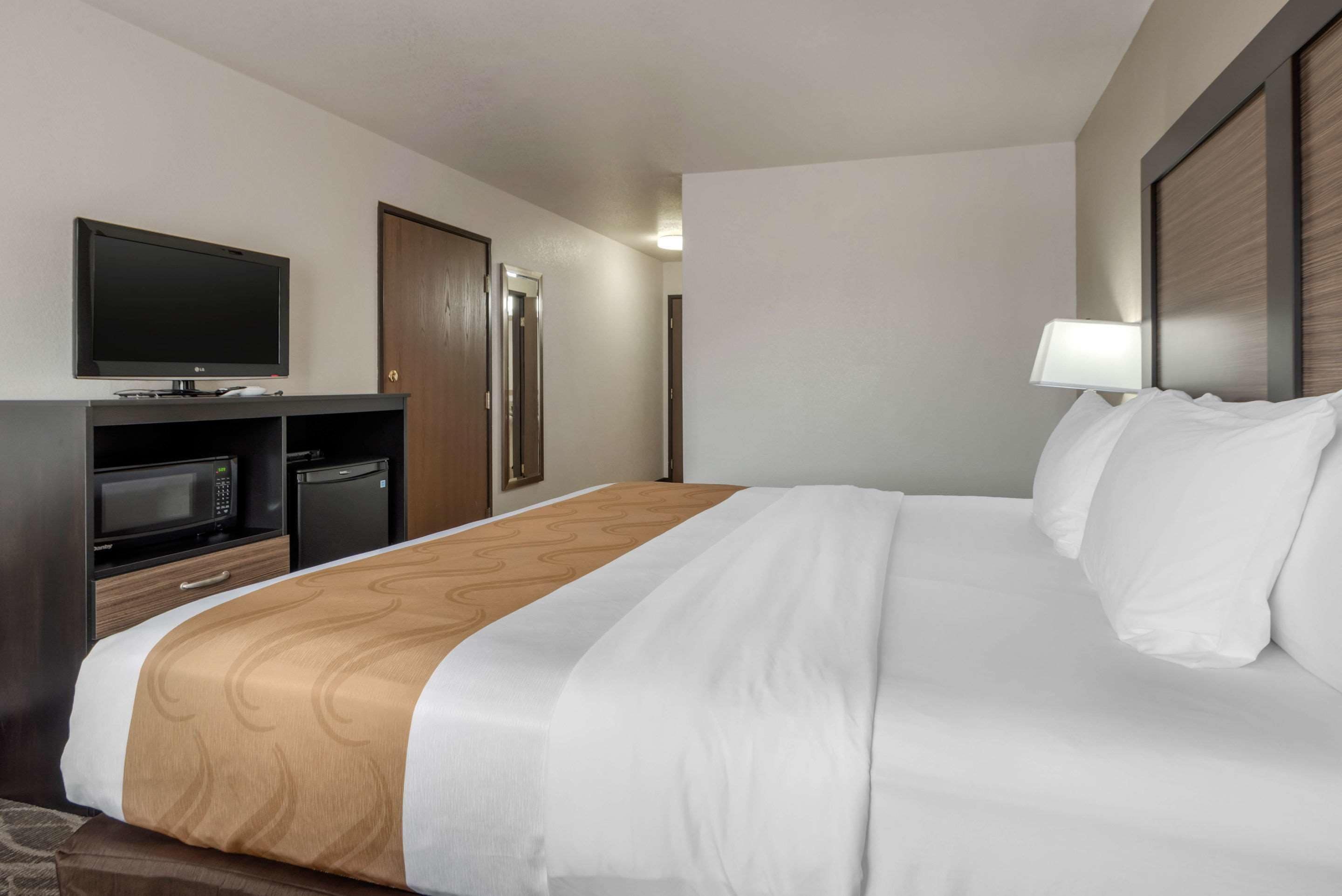 Quality Inn & Suites