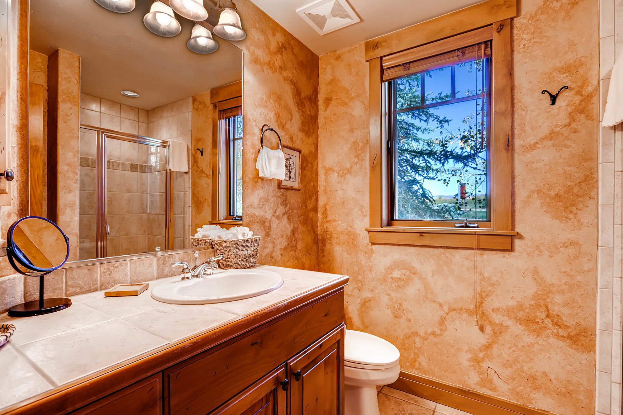 EagleRidge Lodge & Townhomes