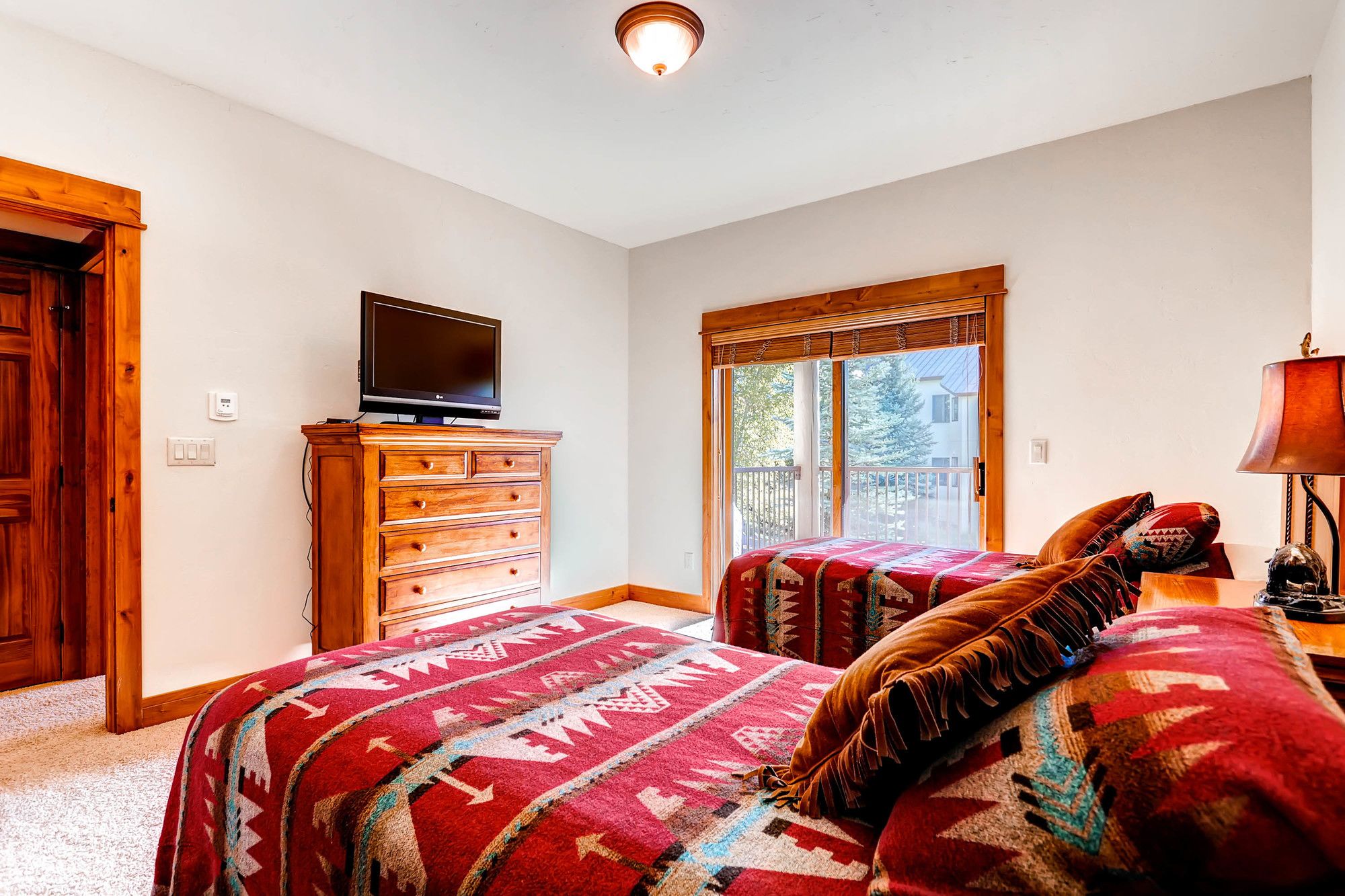 EagleRidge Lodge & Townhomes