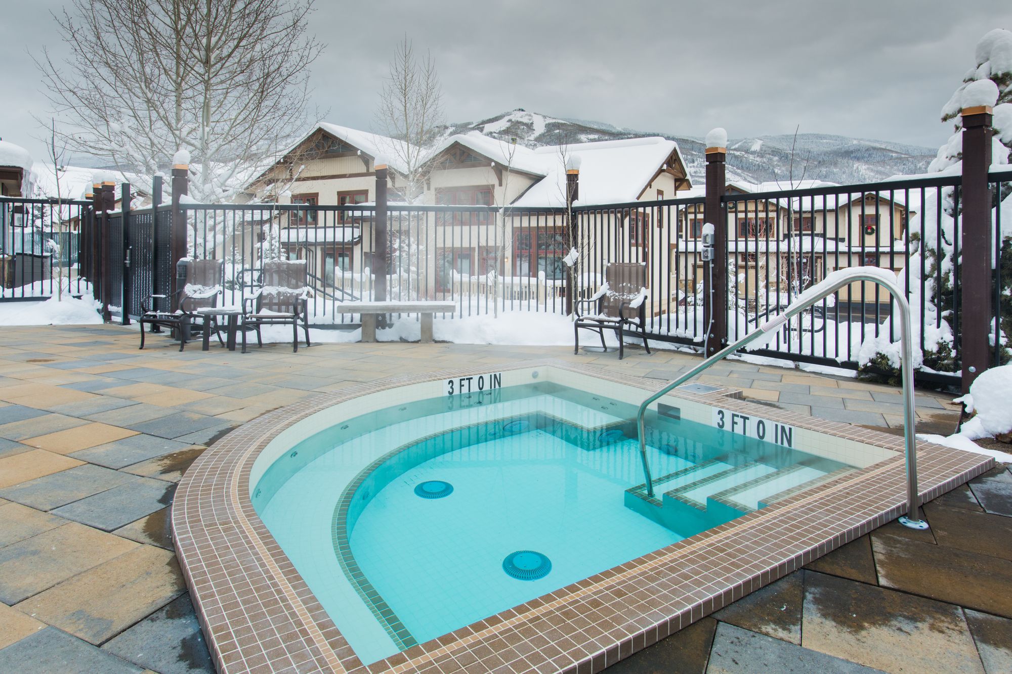 EagleRidge Lodge & Townhomes