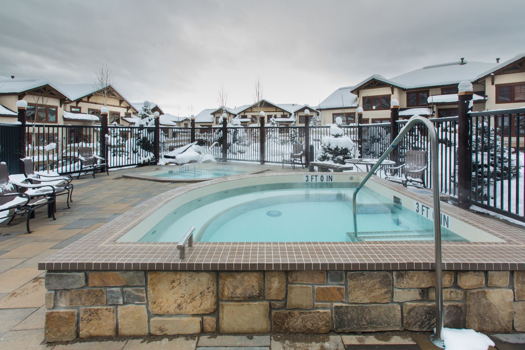 EagleRidge Lodge & Townhomes