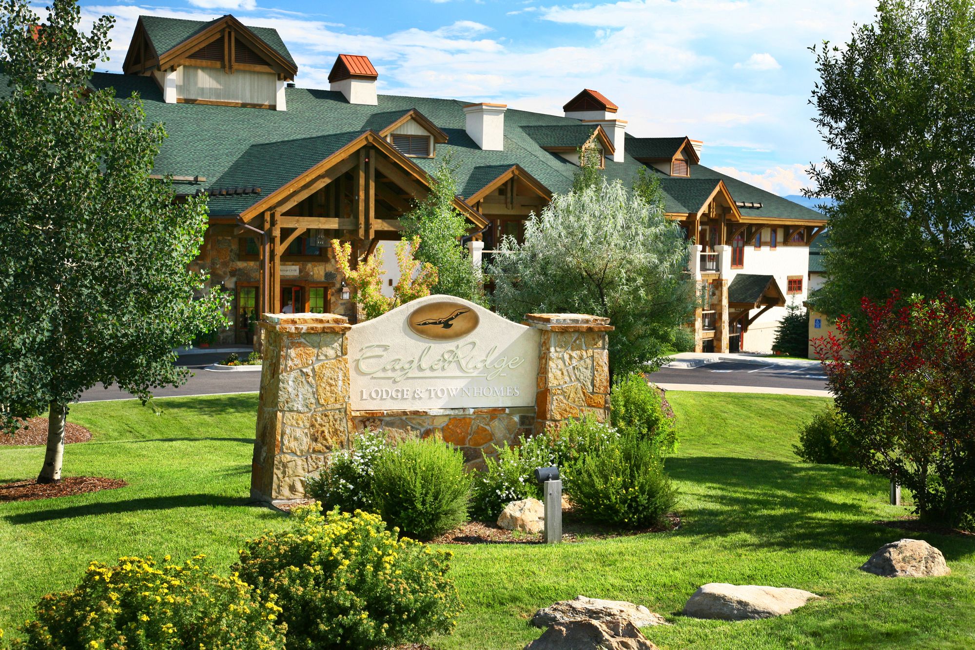 EagleRidge Lodge & Townhomes