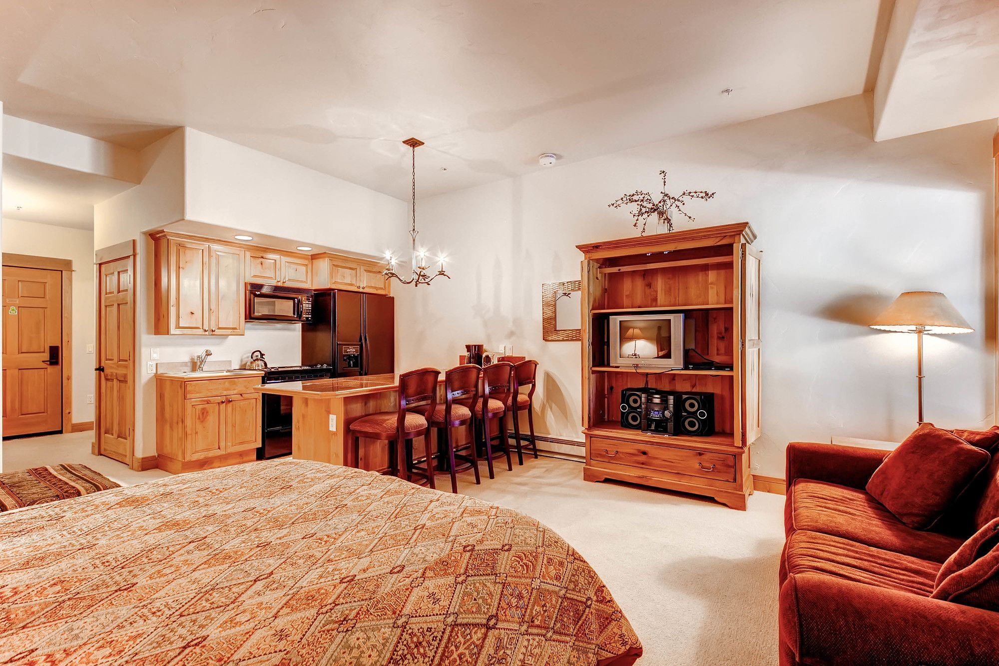 EagleRidge Lodge & Townhomes