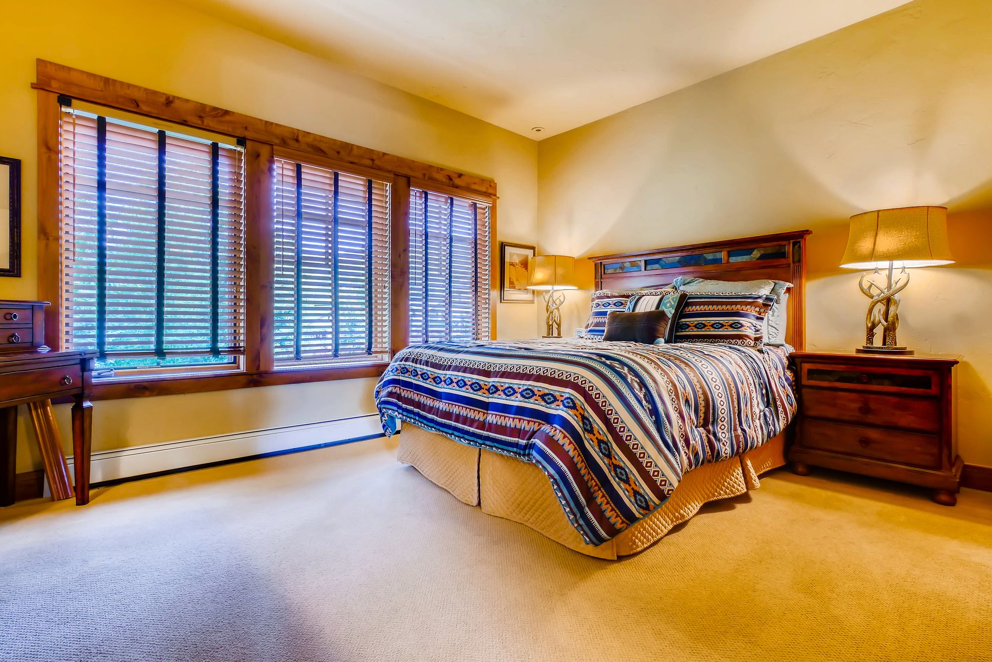 EagleRidge Lodge & Townhomes