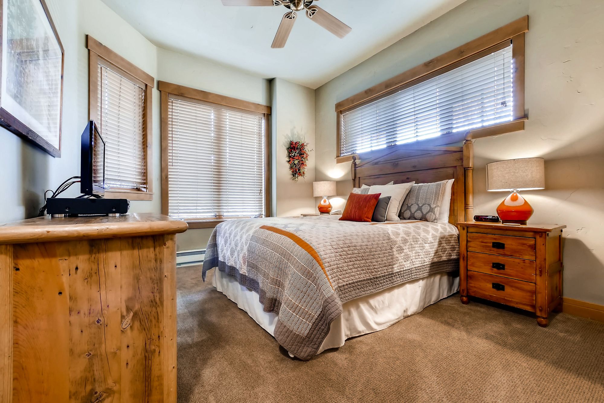 EagleRidge Lodge & Townhomes