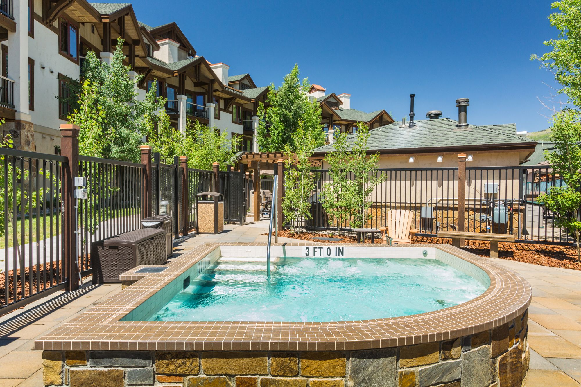 EagleRidge Lodge & Townhomes