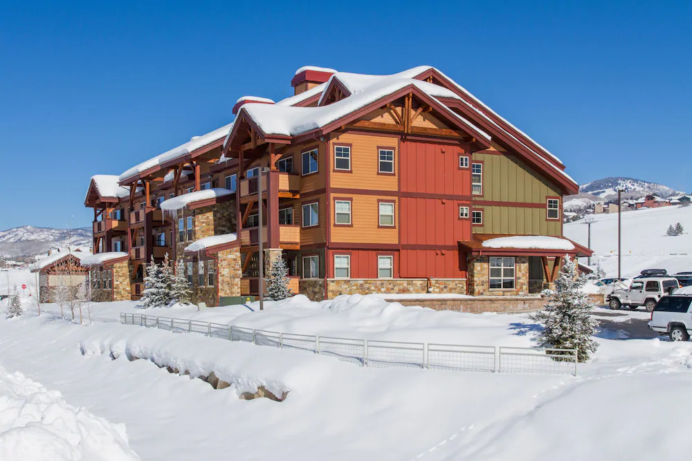 First Tracks by Wyndham Vacation Rentals