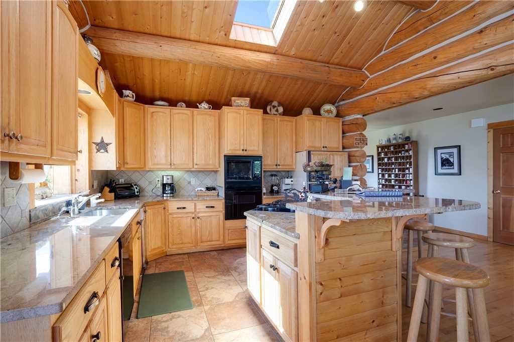 Links and Logs Chalet