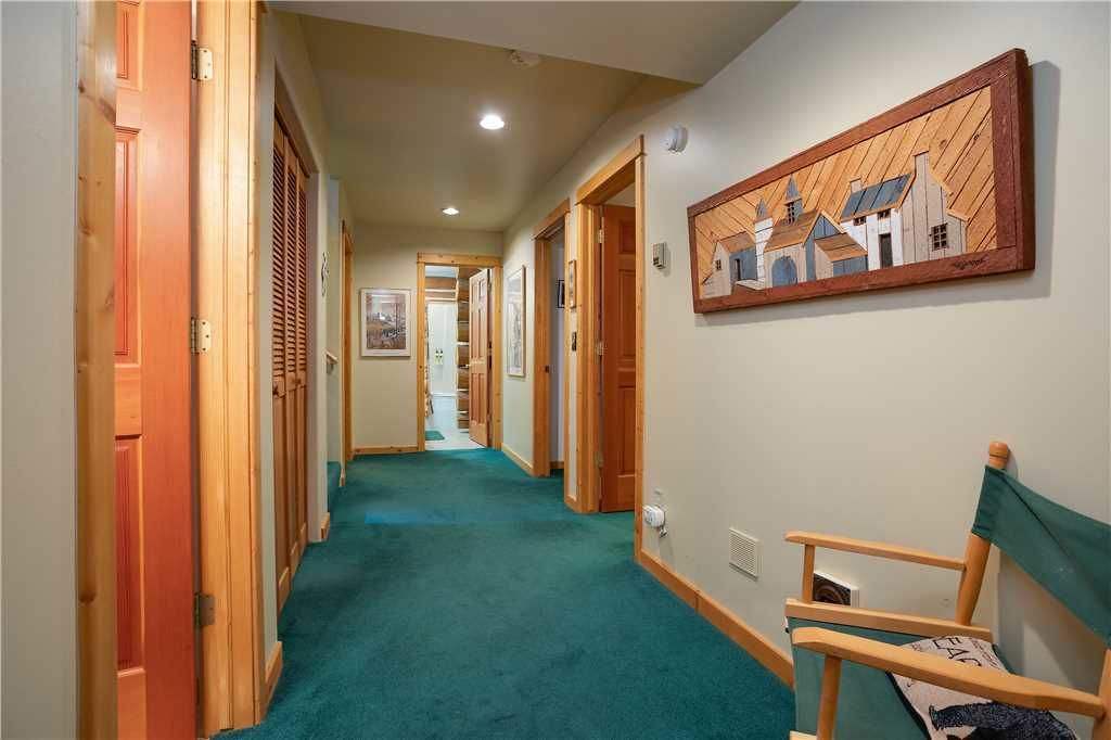 Links and Logs Chalet