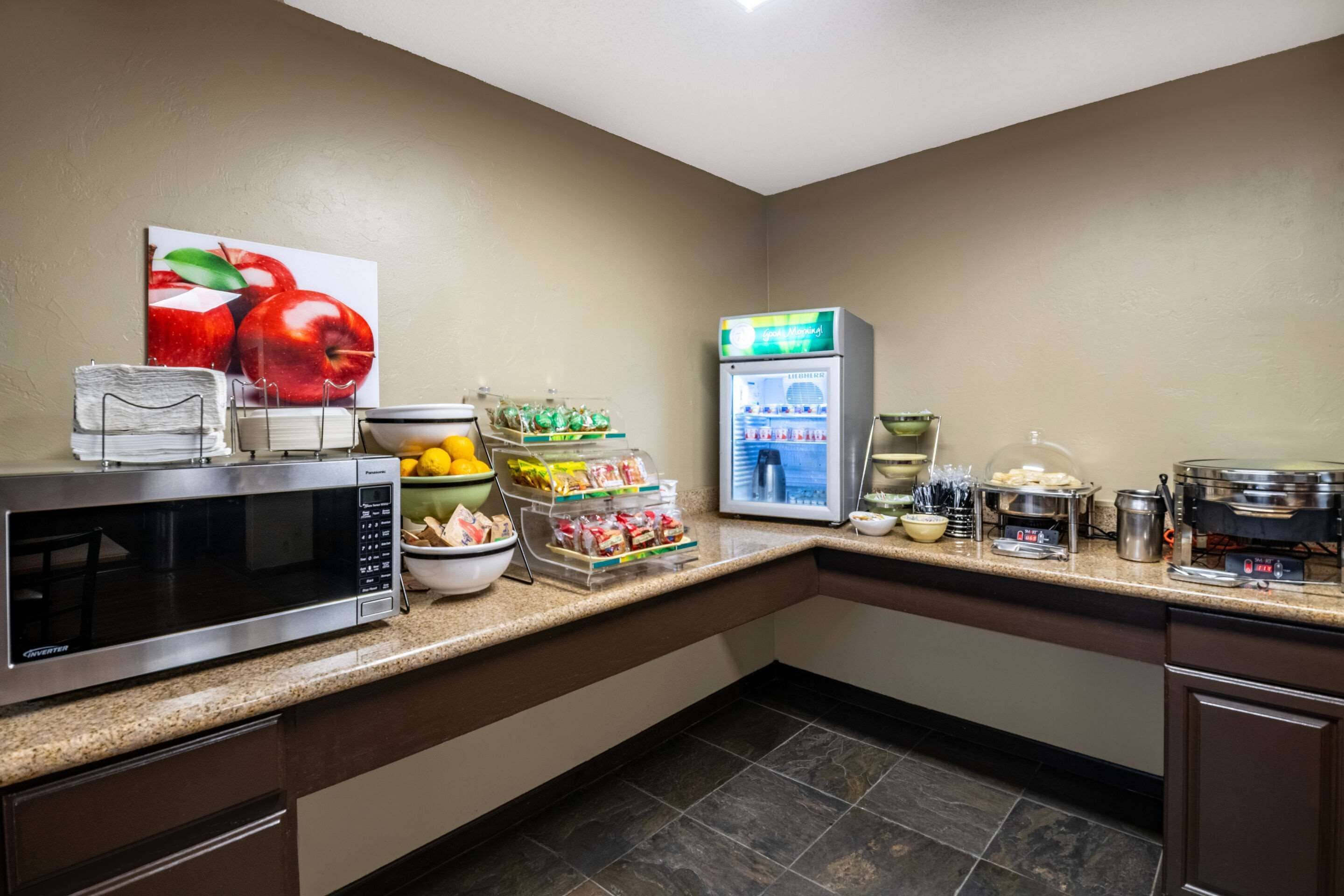 Quality Inn & Suites