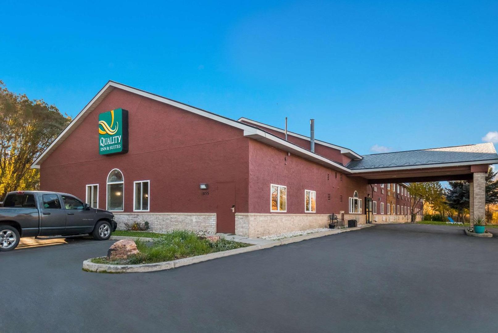 Quality Inn & Suites