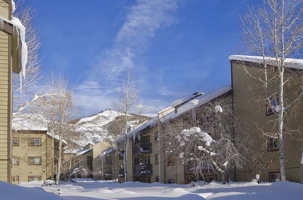 Shadow Run Condominiums