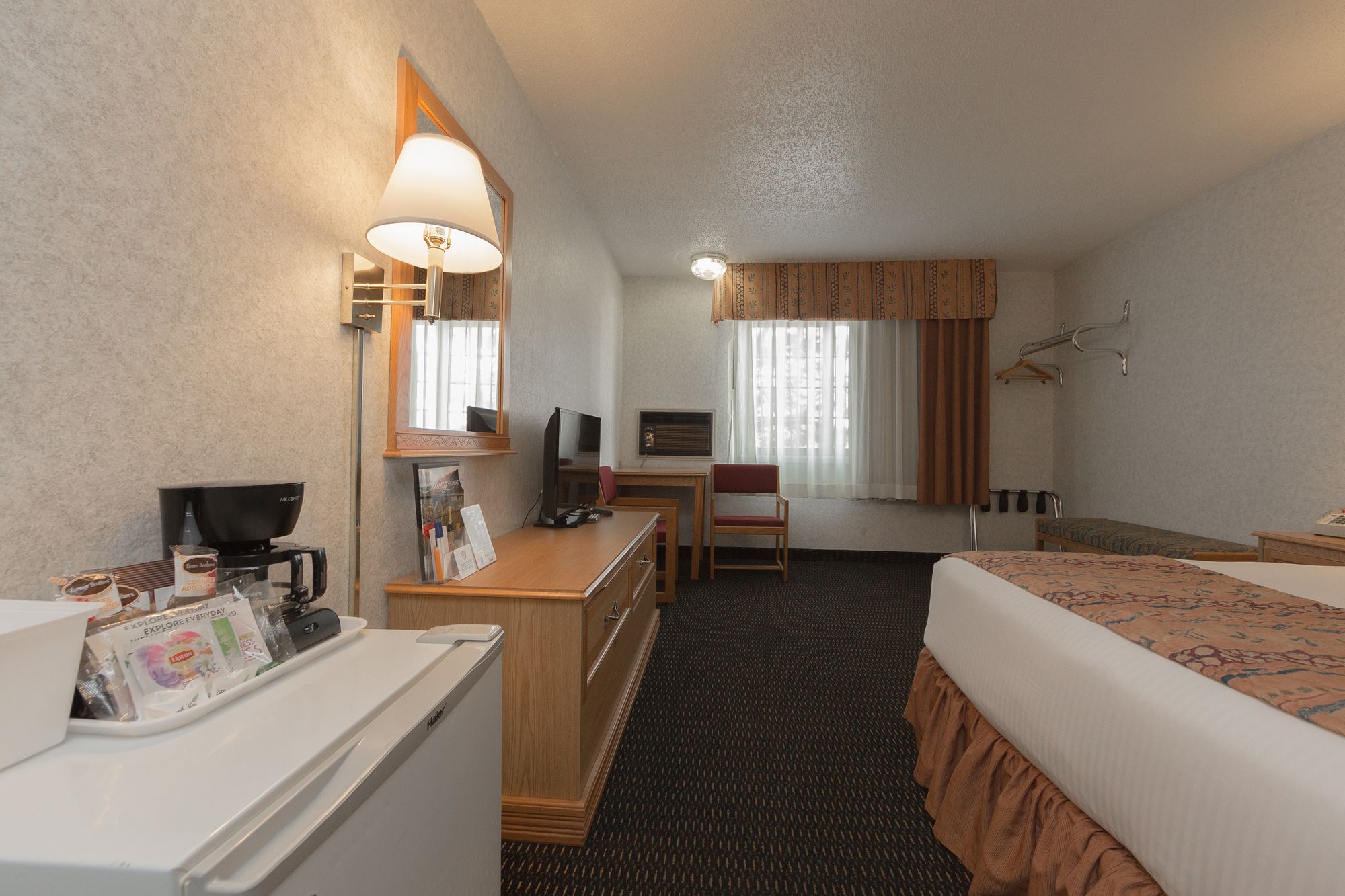 Steamboat Hotel